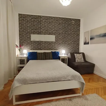 Central Studio Apartments ワルシャワ