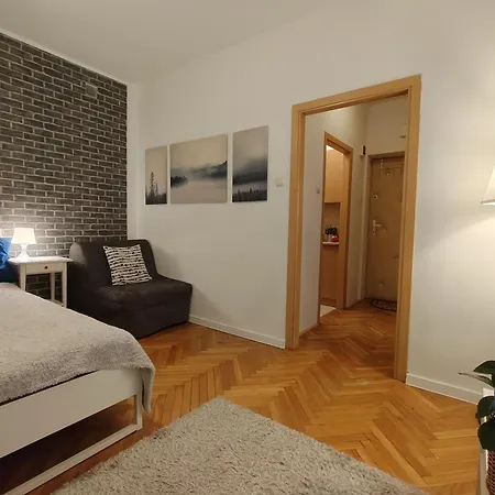 Central Studio Apartments アパート *