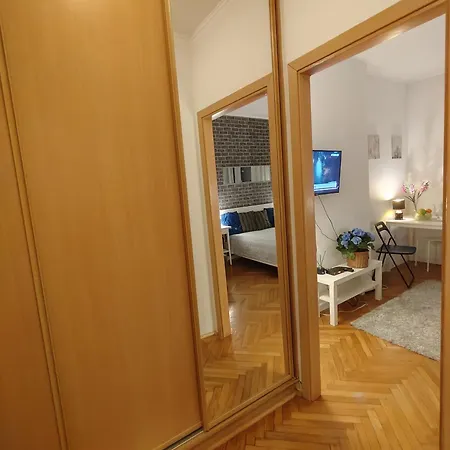 Central Studio Apartments